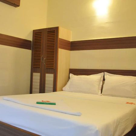 Hotel Kaveri Mahal มทุราย ภายนอก รูปภาพ