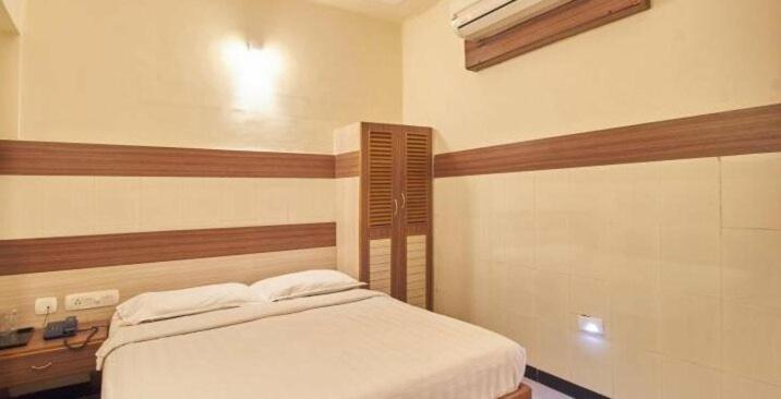 Hotel Kaveri Mahal มทุราย ภายนอก รูปภาพ